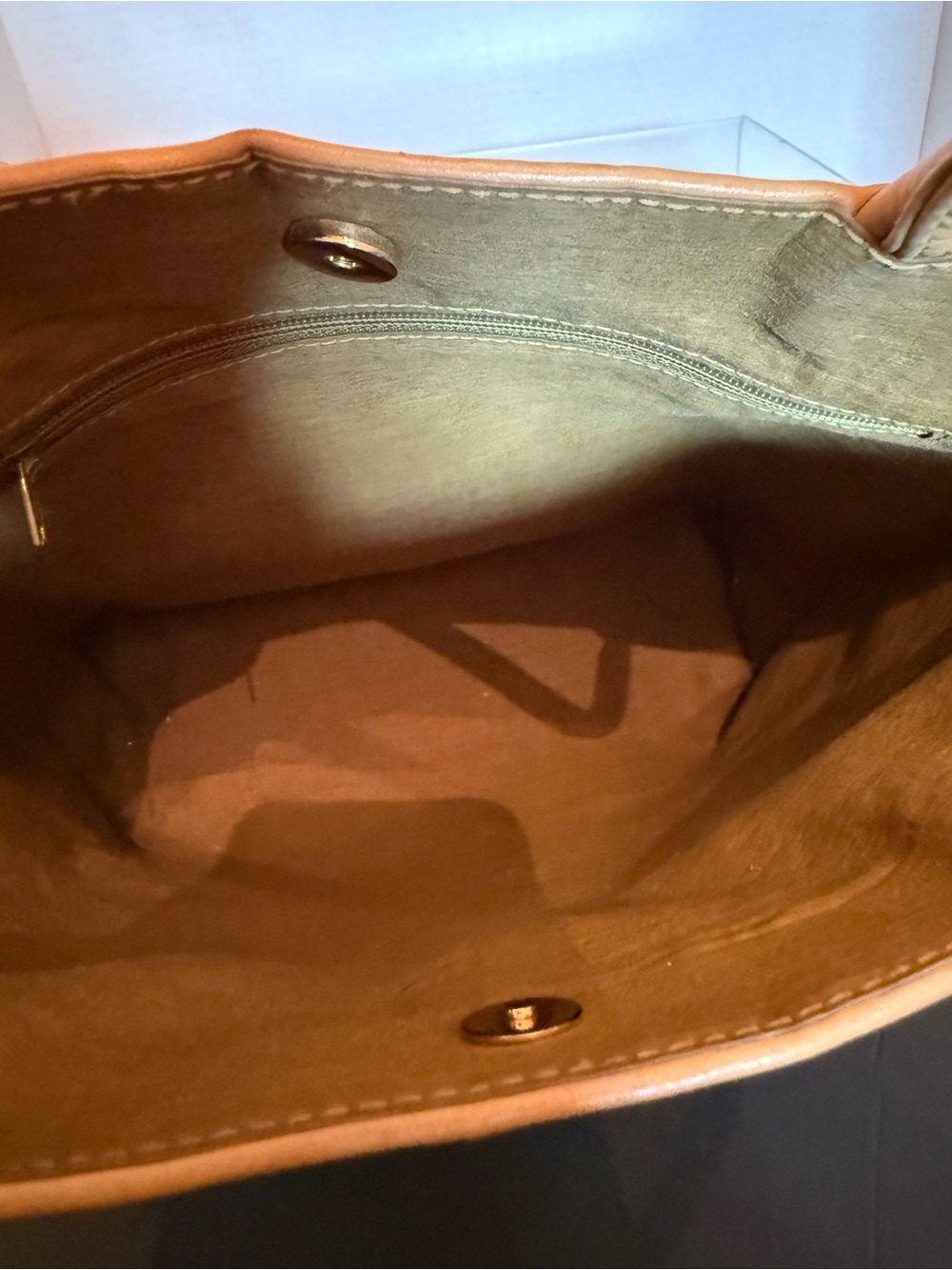 Jim Thompson Black Tote with Leather Tan Trim - Picture 10 of 11